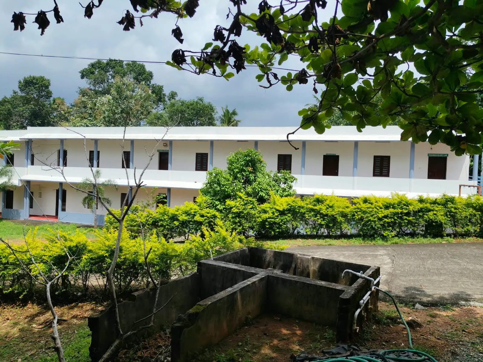 Instructional Department Wing & Serene Campus Grounds