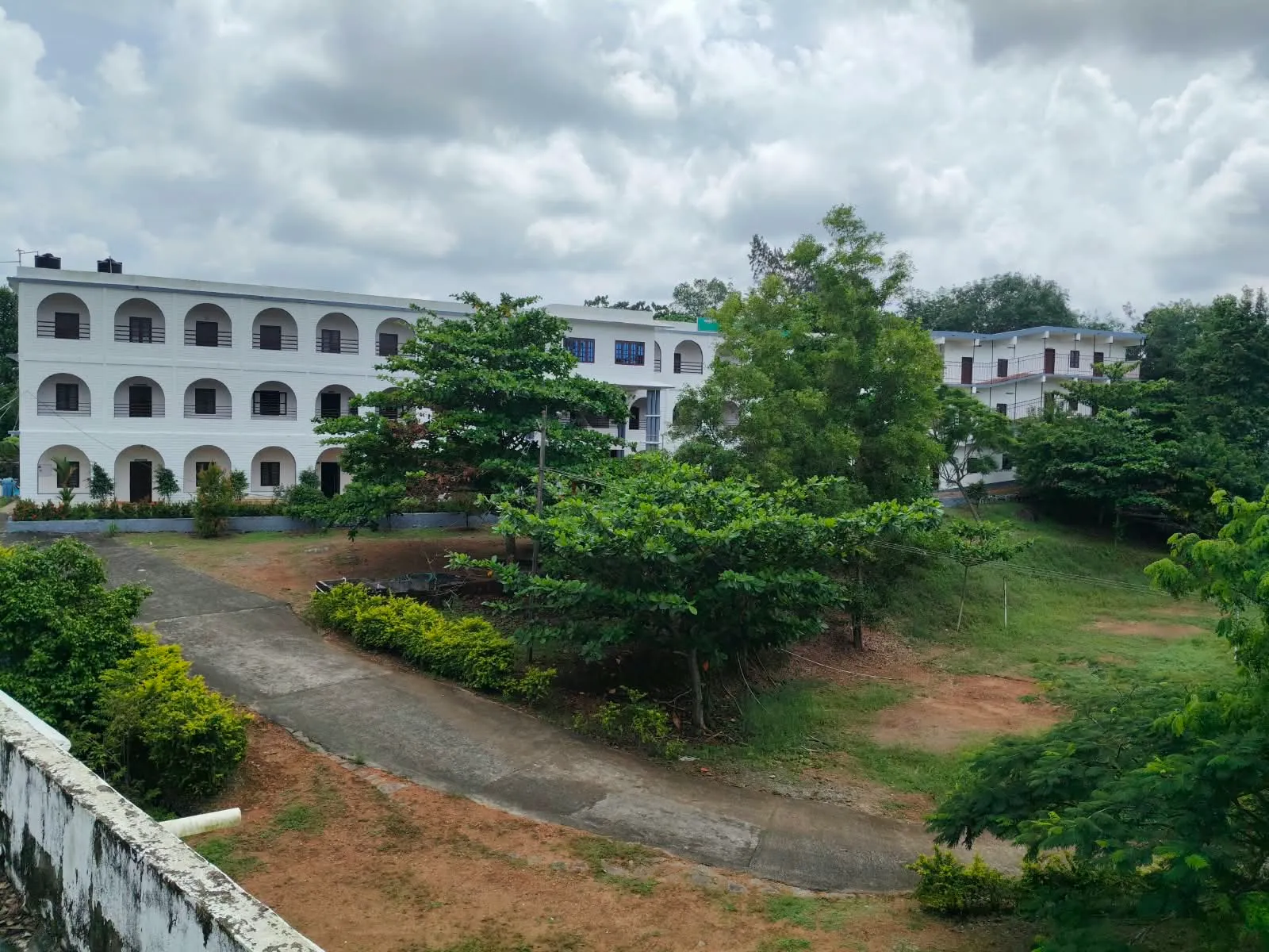 Pharmaceutical Technology & Unit Operations Lab
